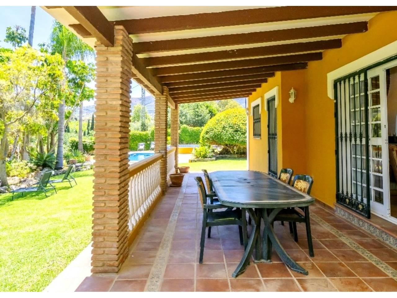 5 Bed, 4 Bath - Townhouse Holiday Rental in Malaga