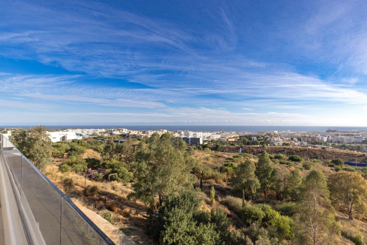 Ático de 3 Dormitorios en venta en Estepona