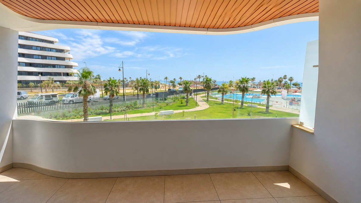 Piso de 2 Dormitorios en venta en Torremolinos