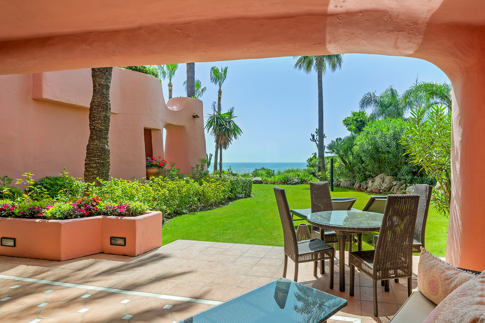 Piso de 3 Dormitorios y 3 Baños en venta en Estepona
