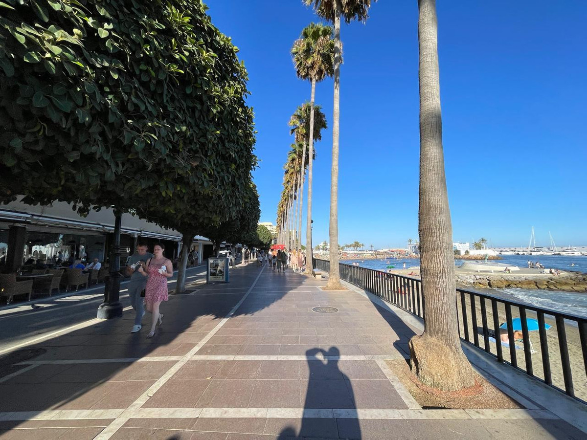 Piso de 4 Dormitorios en venta en Marbella