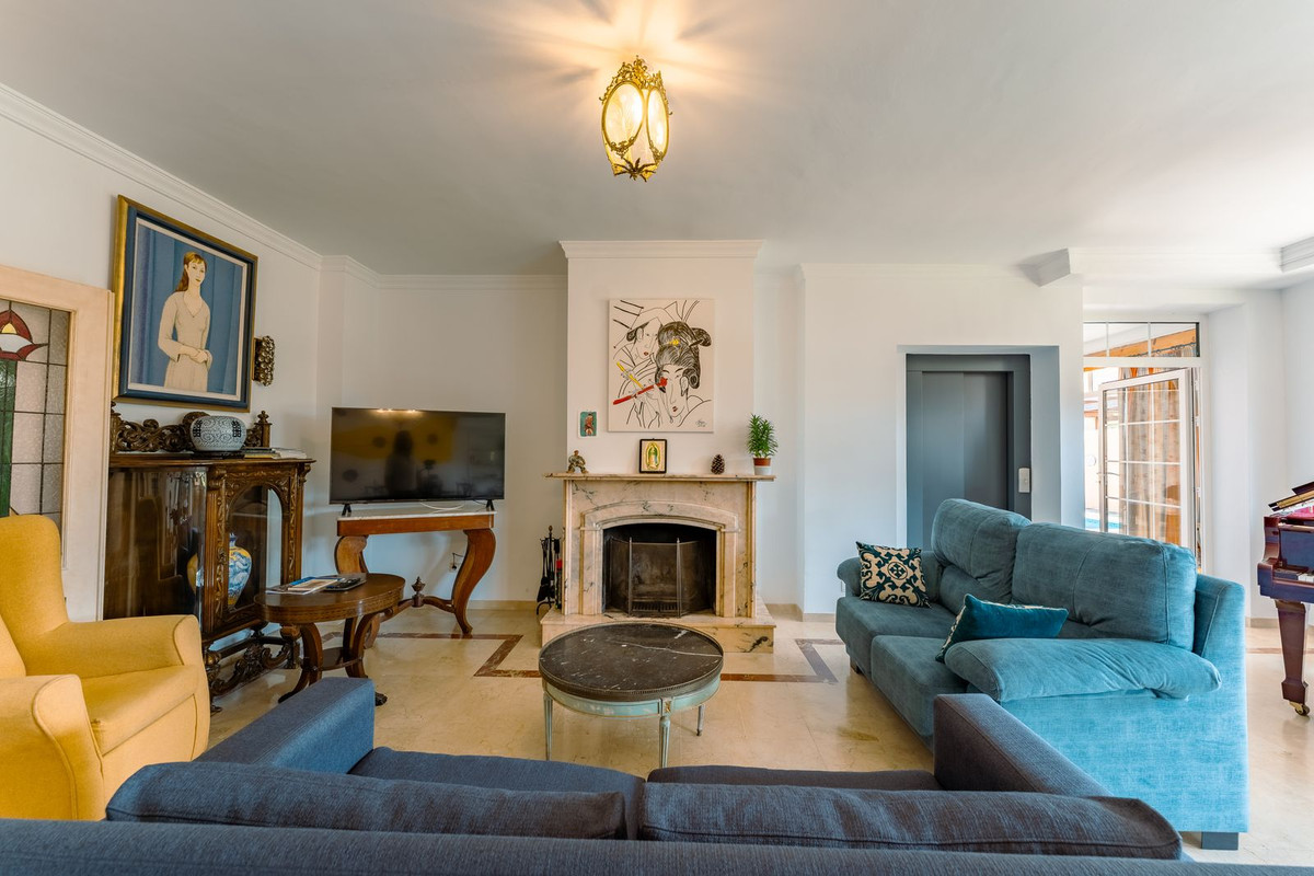4 кровать 4 ванна Вилла для продажи в San Pedro de Alcántara
