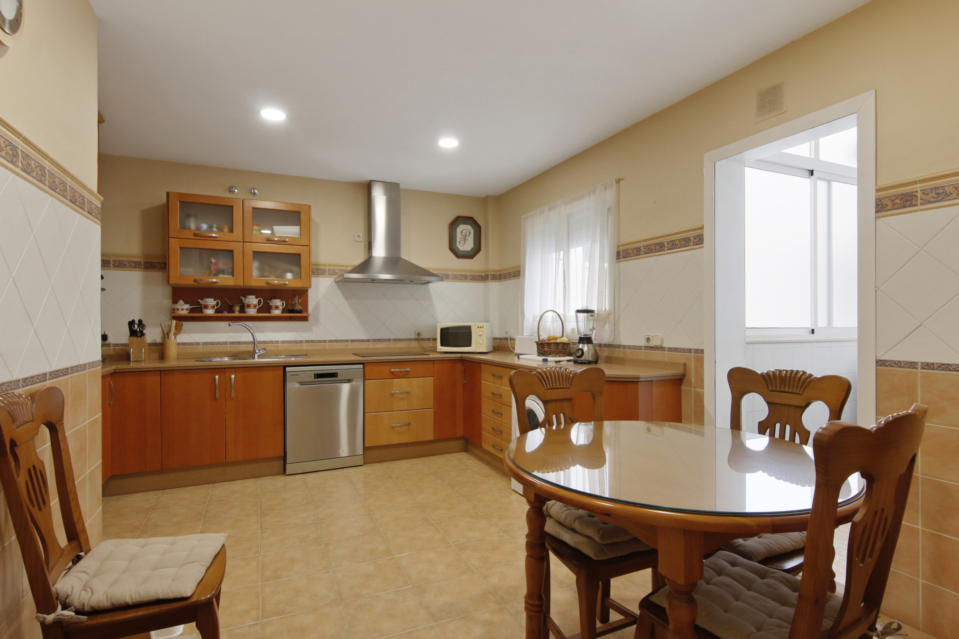 3 спални - Апартамент за продажба в La Alqueria, Estepona