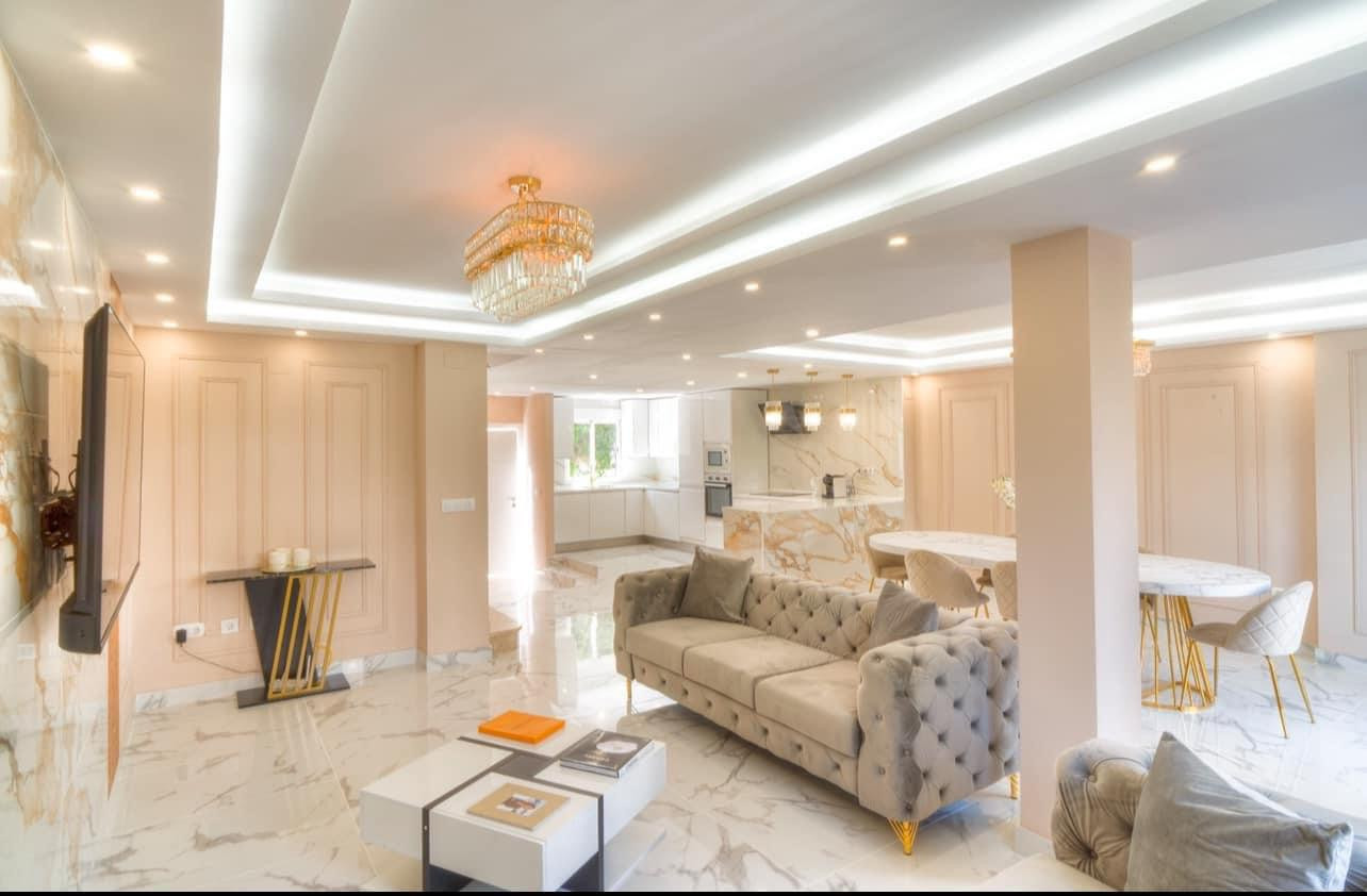 Piso de 4 Dormitorios en alquiler en Nueva Andalucía, Marbella