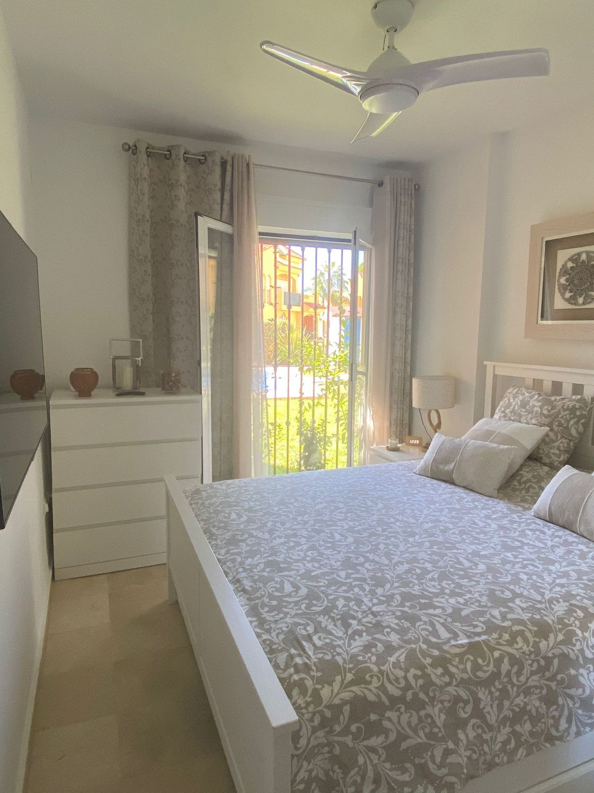 2 спални - Апартамент под наем в Riviera del Sol, Mijas