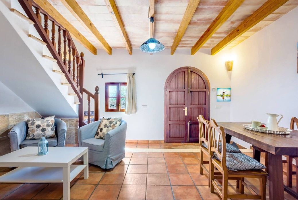 Finca de 5 Dormitorios y 3 Baños en alquiler en Santanyí