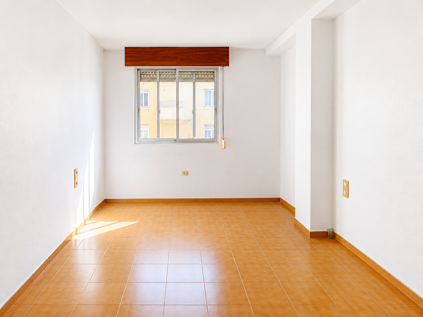 Piso de 2 Dormitorios en venta en Almería