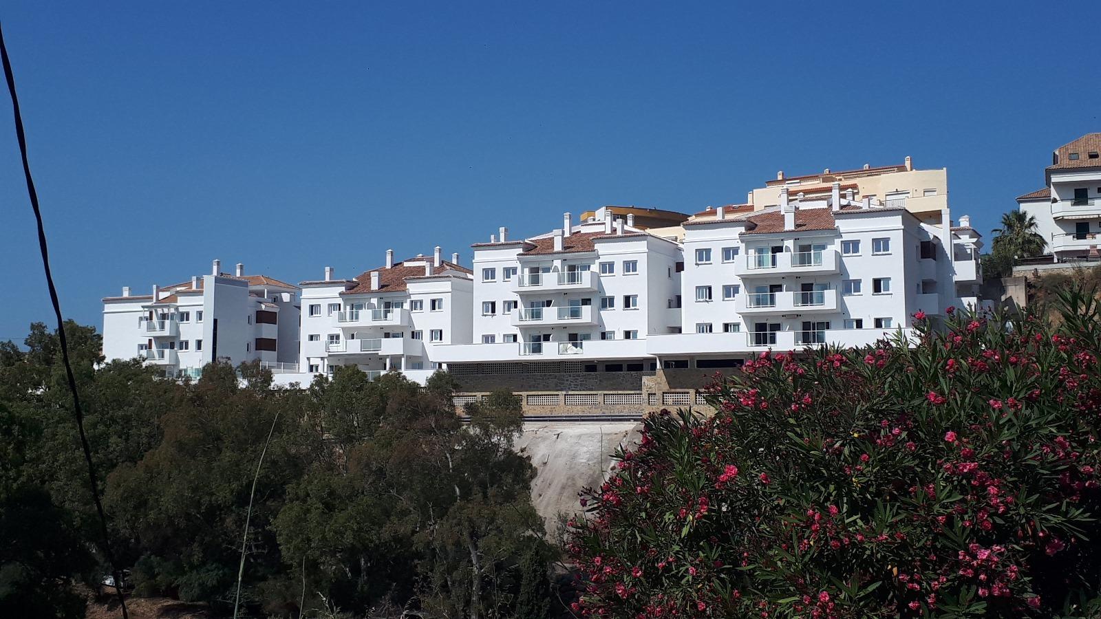 Piso de 3 Dormitorios y 2 Baños en venta en Torreblanca del Sol, Fuengirola