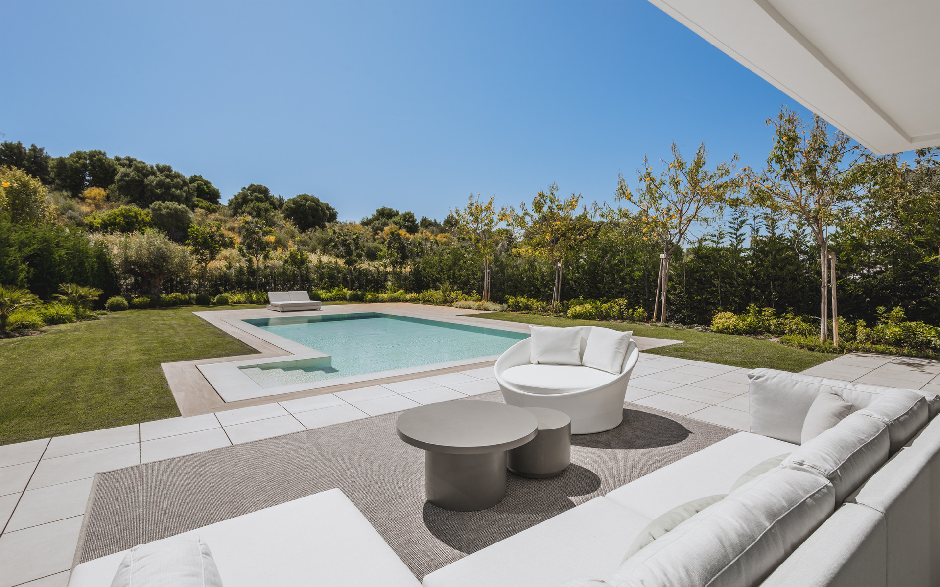 4 кровать 4 ванна Вилла для продажи в El Paraiso, Estepona
