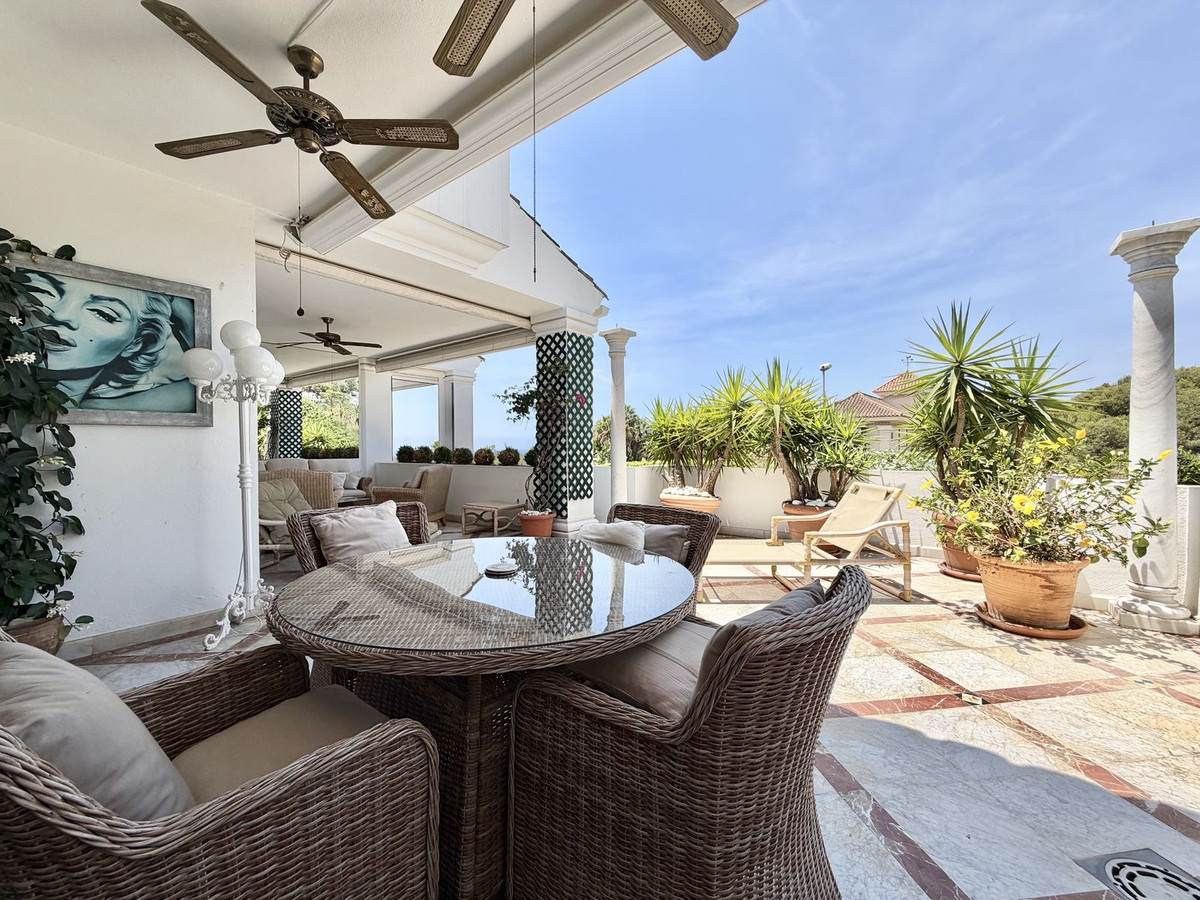 2 спални - Апартамент за продажба в Marbella Golden Mile