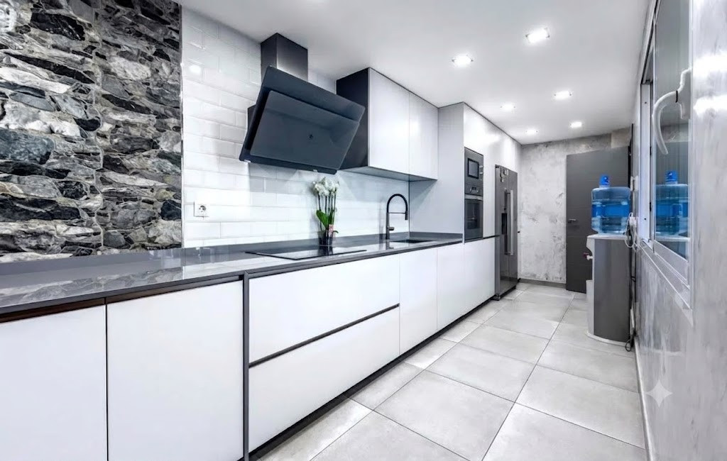 3 Bed, 4 Bath - Townhouse for Sale in Benalmadena