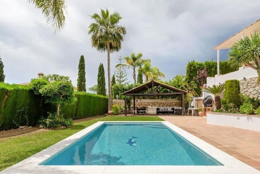 Casa de 4 Dormitorios y 4 Baños en venta en Mijas Golf