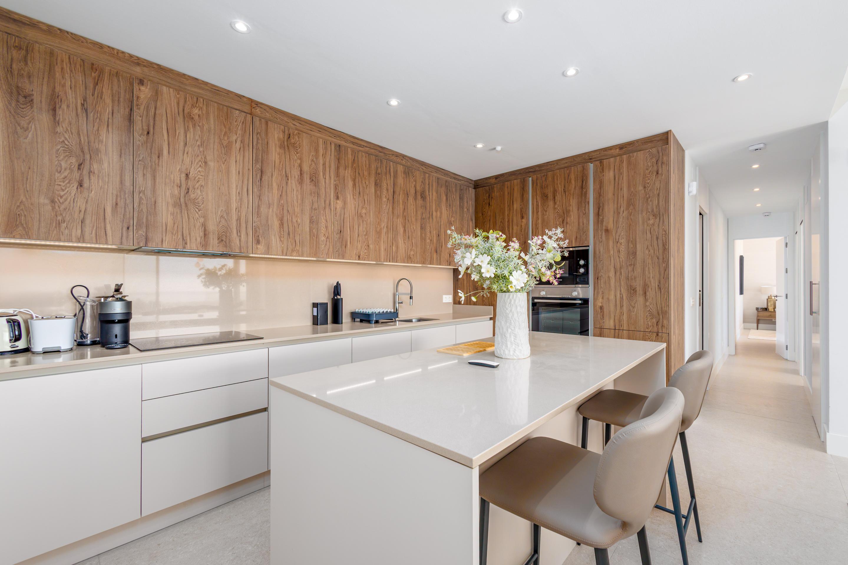 Piso de 3 Dormitorios y 2 Baños en venta en La Quinta, Benahavís