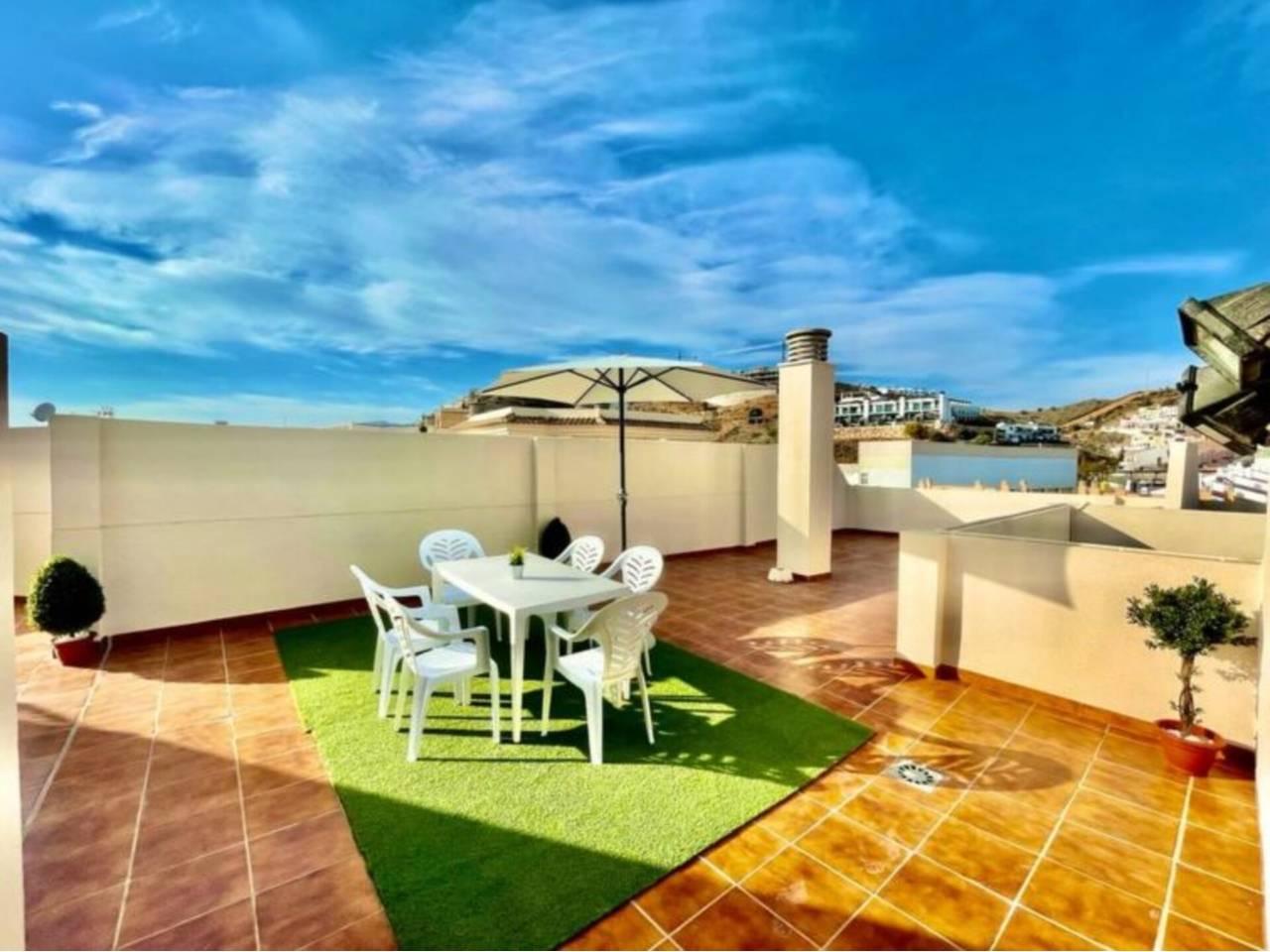 Piso de 3 Dormitorios y 2 Baños en alquiler vacacional en Rincón de la Victoria