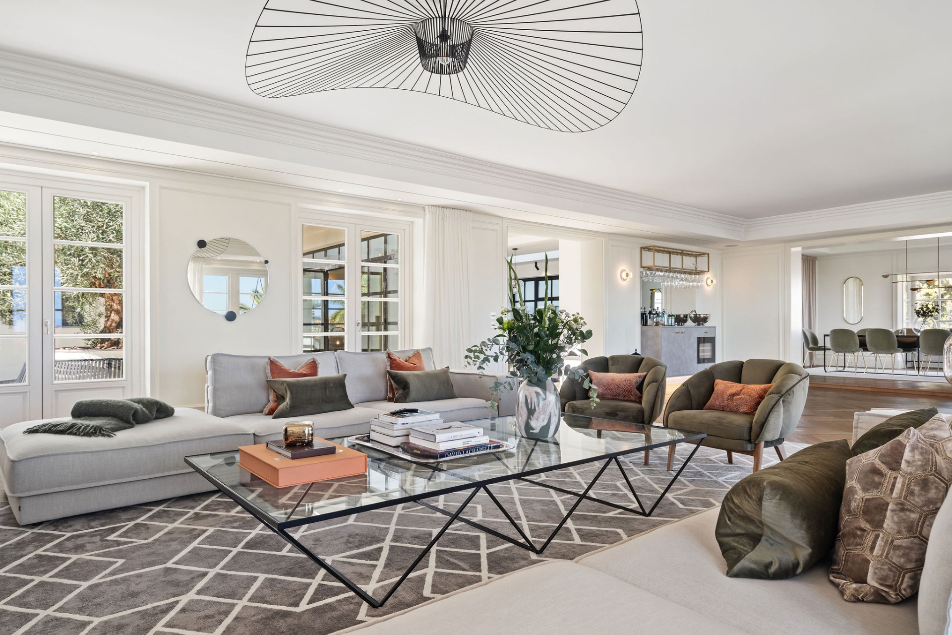 6 Bed - Villa for Sale in Sierra Blanca, Marbella