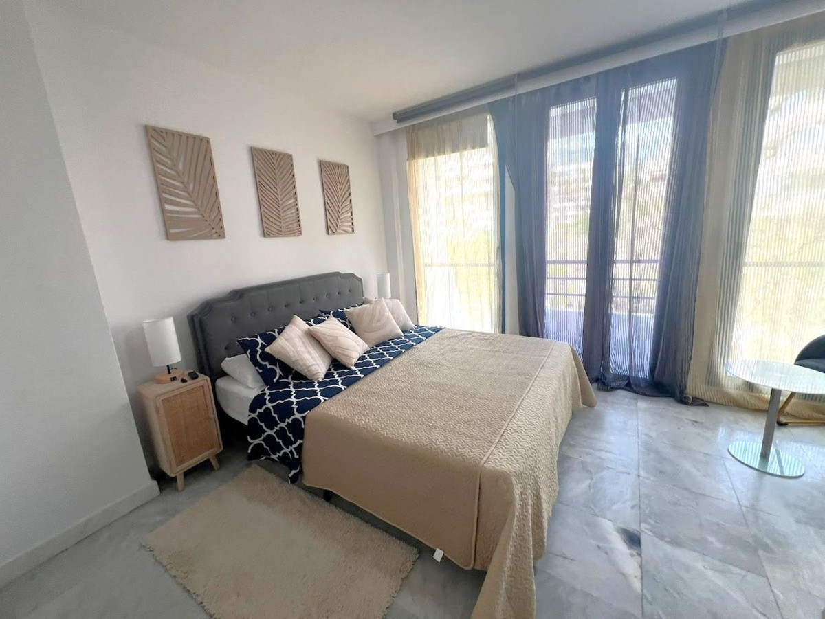Piso de 2 Dormitorios en alquiler en Marbella