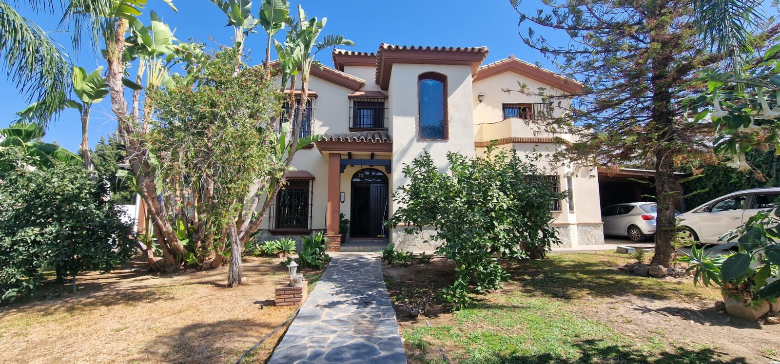 Casa de 4 Dormitorios en venta en Alhaurin el Grande
