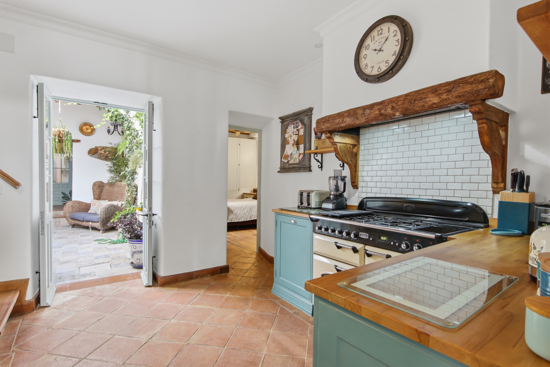 4 Bed - Townhouse for Sale in La Alqueria, Estepona
