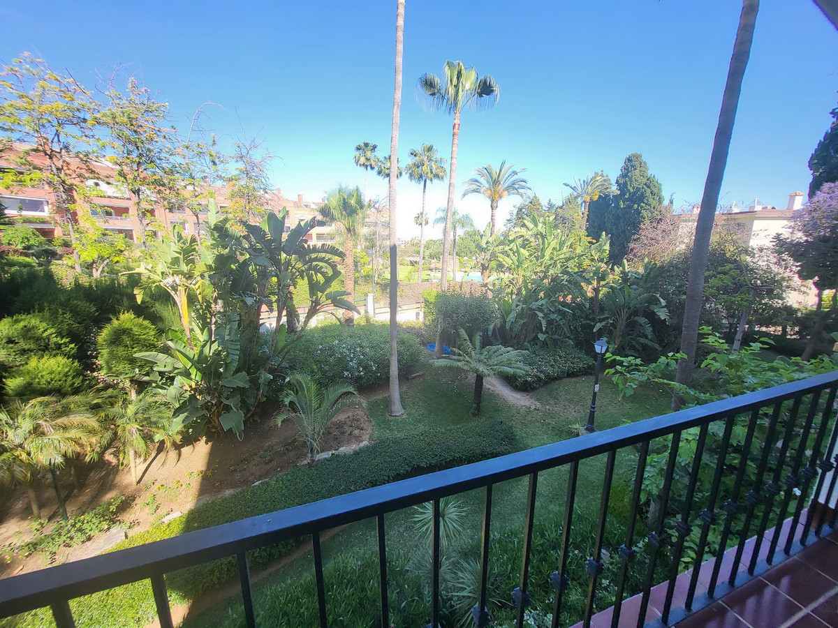 Piso de 1 Dormitorio en alquiler vacacional en Nagüeles, Marbella