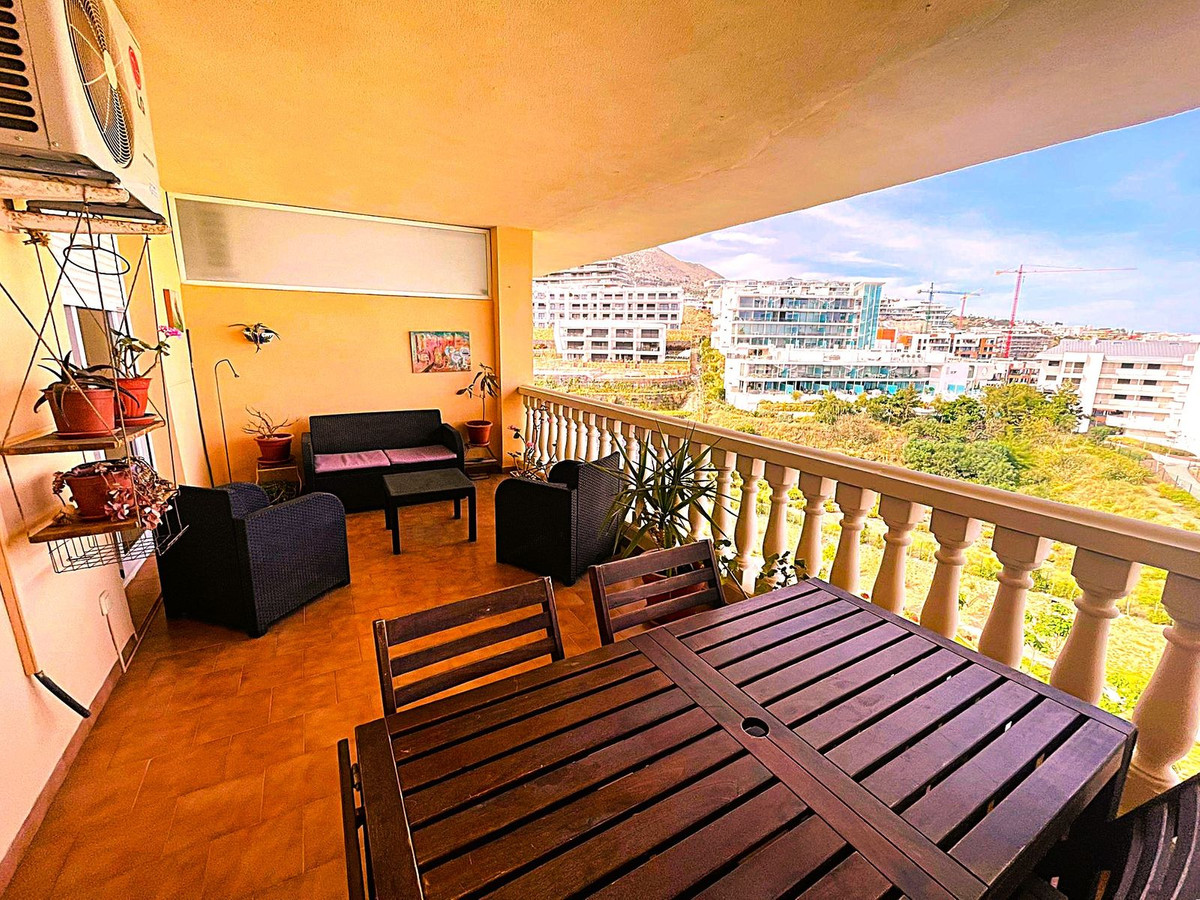 Piso de 2 Dormitorios y 2 Baños en venta en Fuengirola
