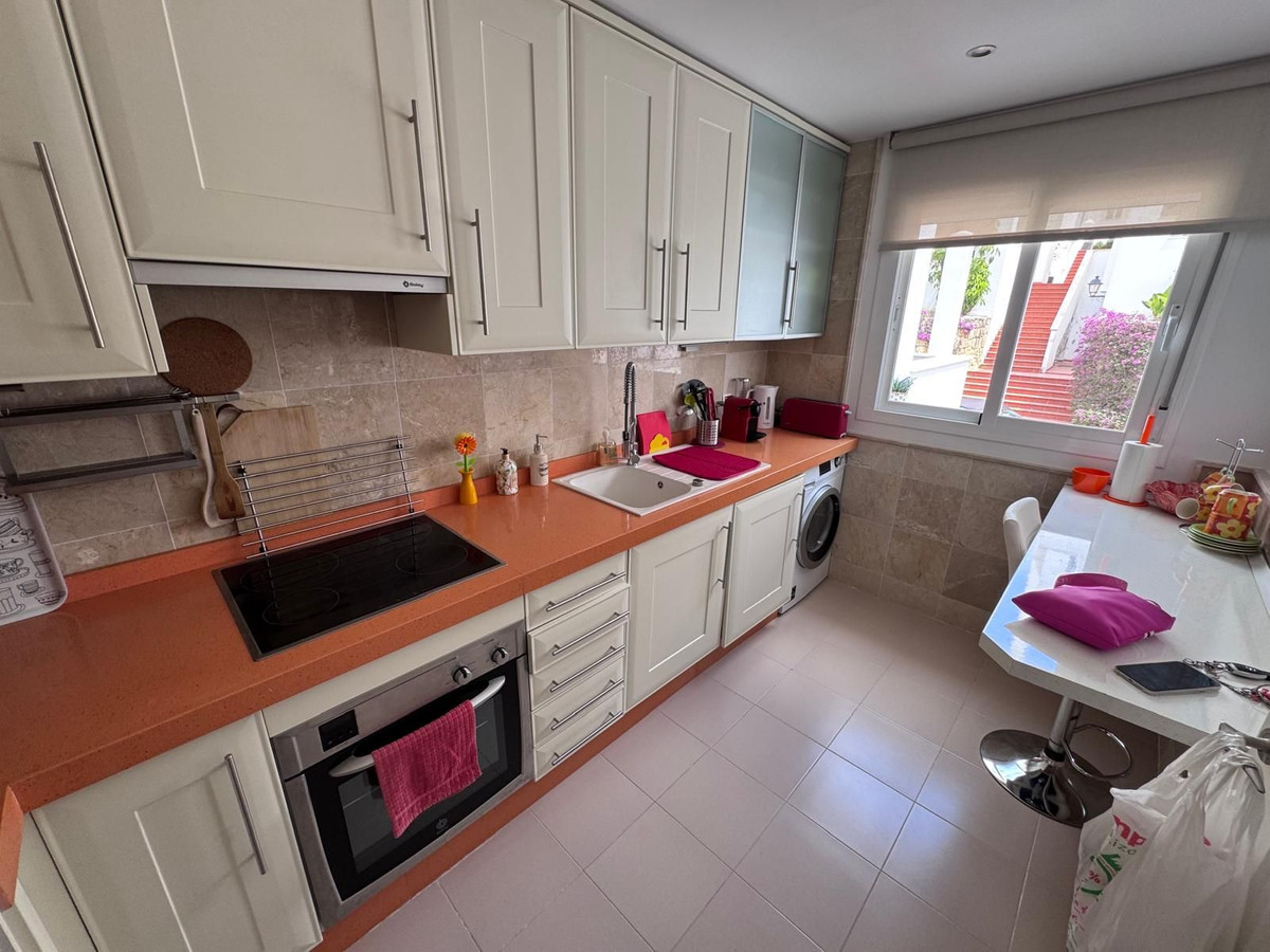 Ático de 3 Dormitorios en venta en Nueva Andalucía, Marbella