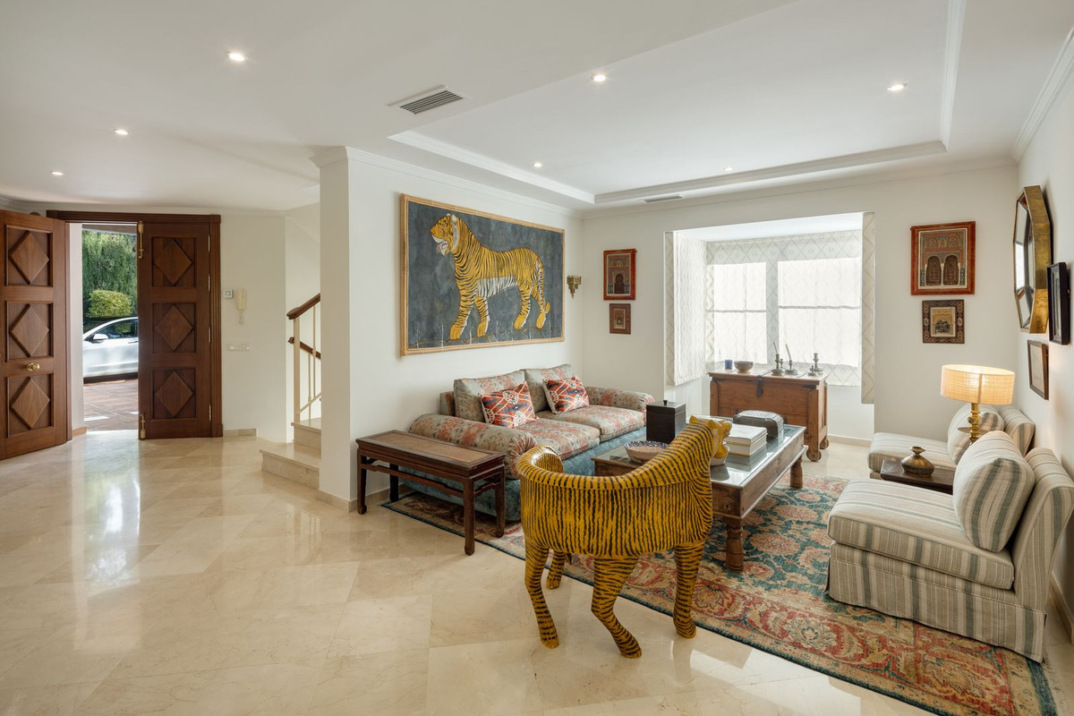 Casa de 4 Dormitorios en venta en La Quinta, Benahavís