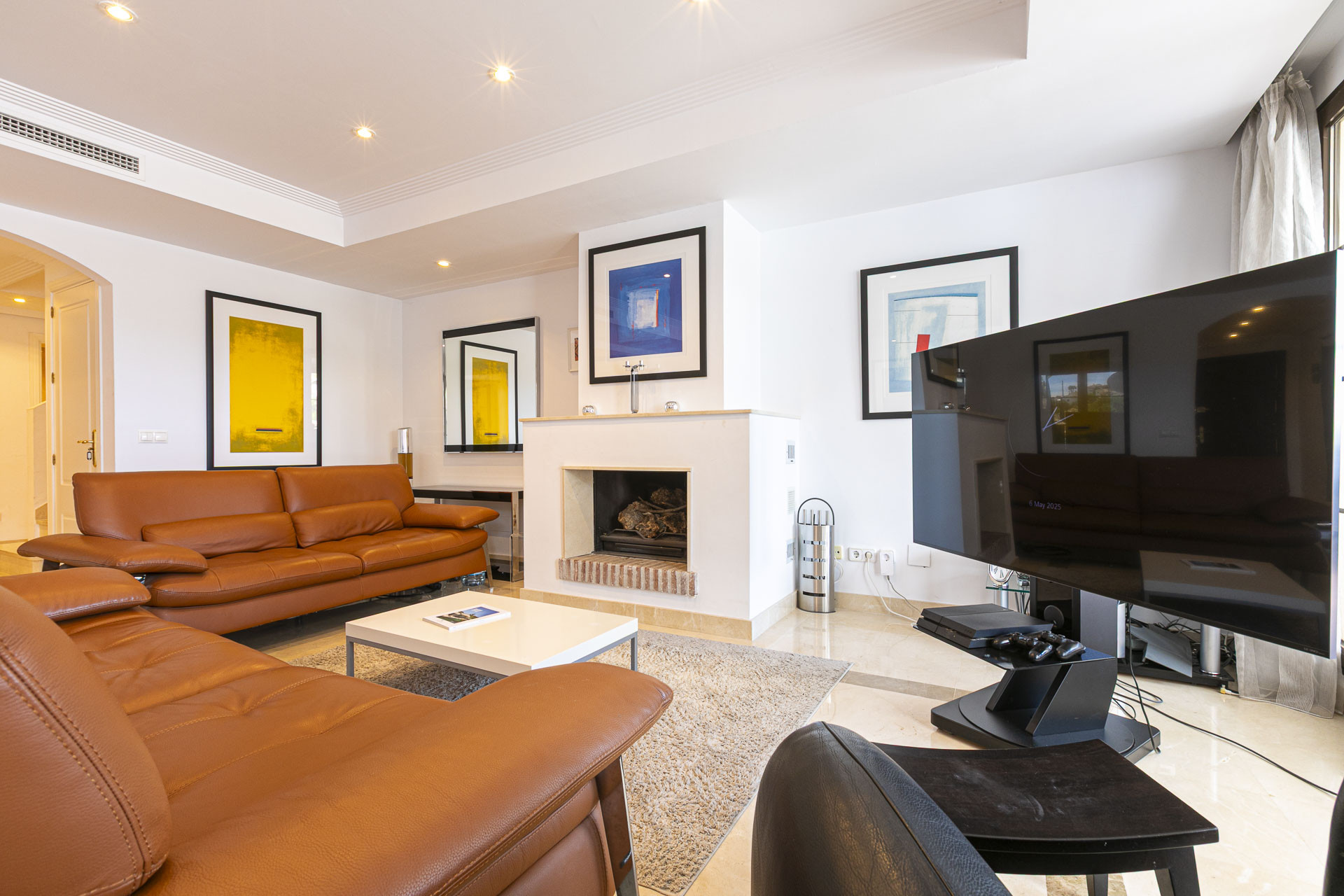 4 кровать 3 ванна Таунхаус для продажи в Los Almendros, Benahavis