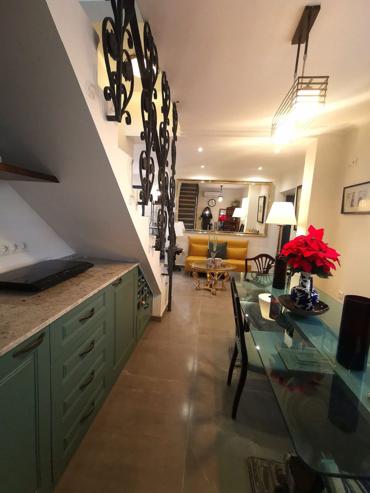 Casa Adosada de 3 Dormitorios y 2 Baños en venta en Estepona