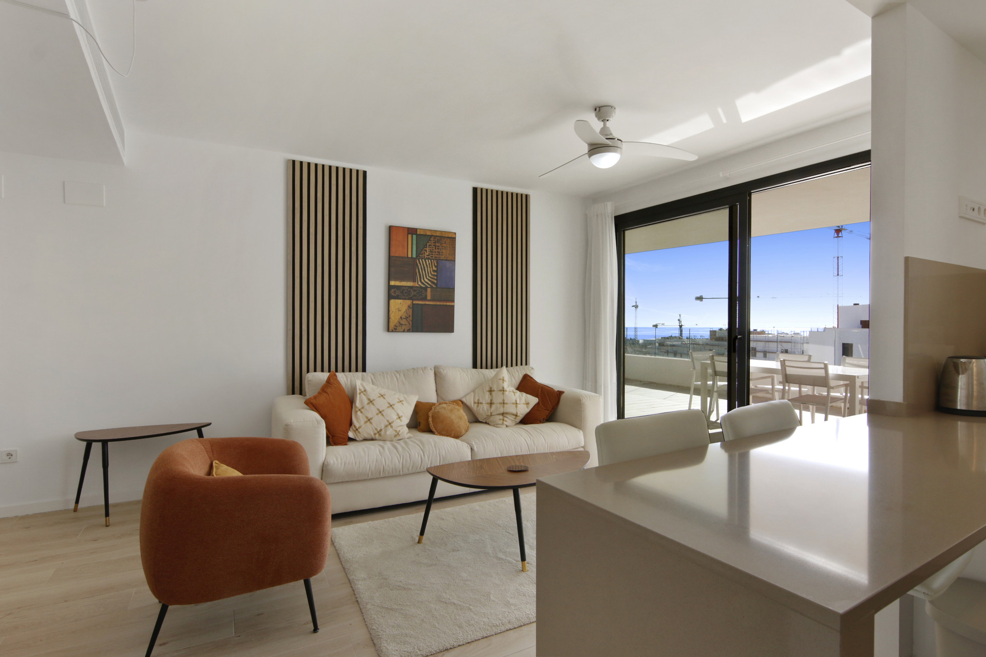 Piso de 3 Dormitorios y 2 Baños en venta en Estepona
