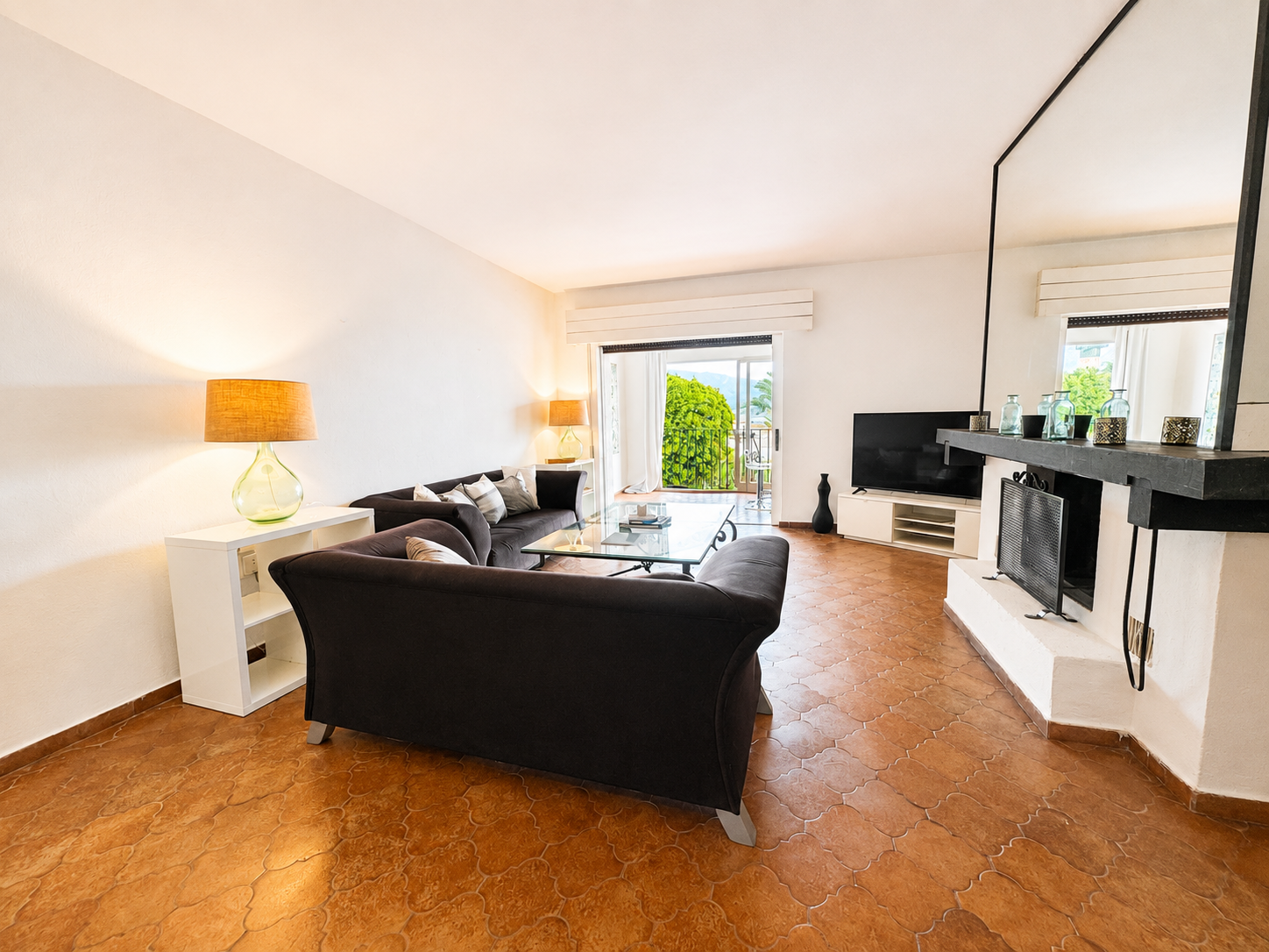 1 спалня, 1 баня - Апартамент за продажба в Puerto Banus, Marbella