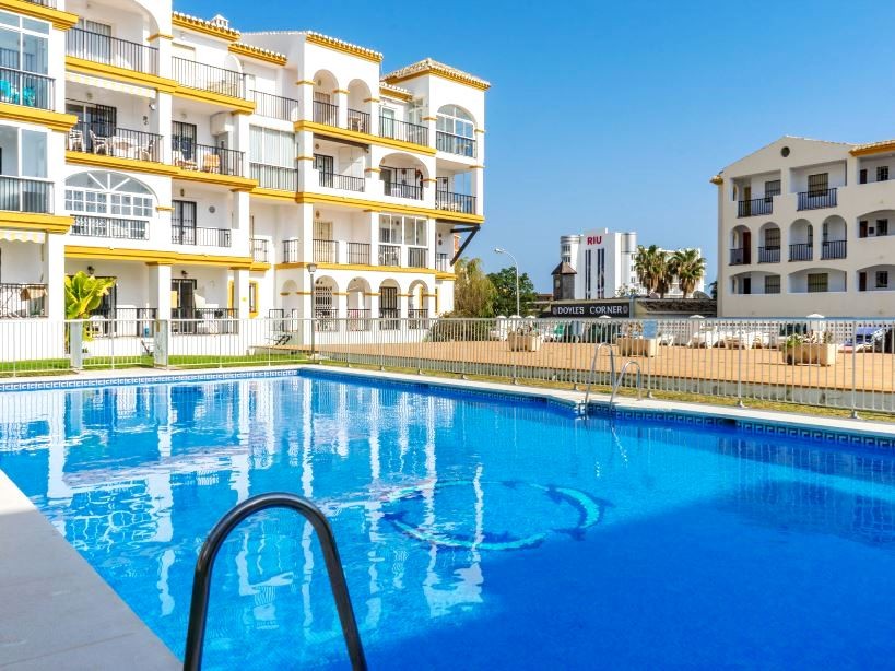 Piso de 2 Dormitorios y 1 Baño en alquiler vacacional en Torremolinos