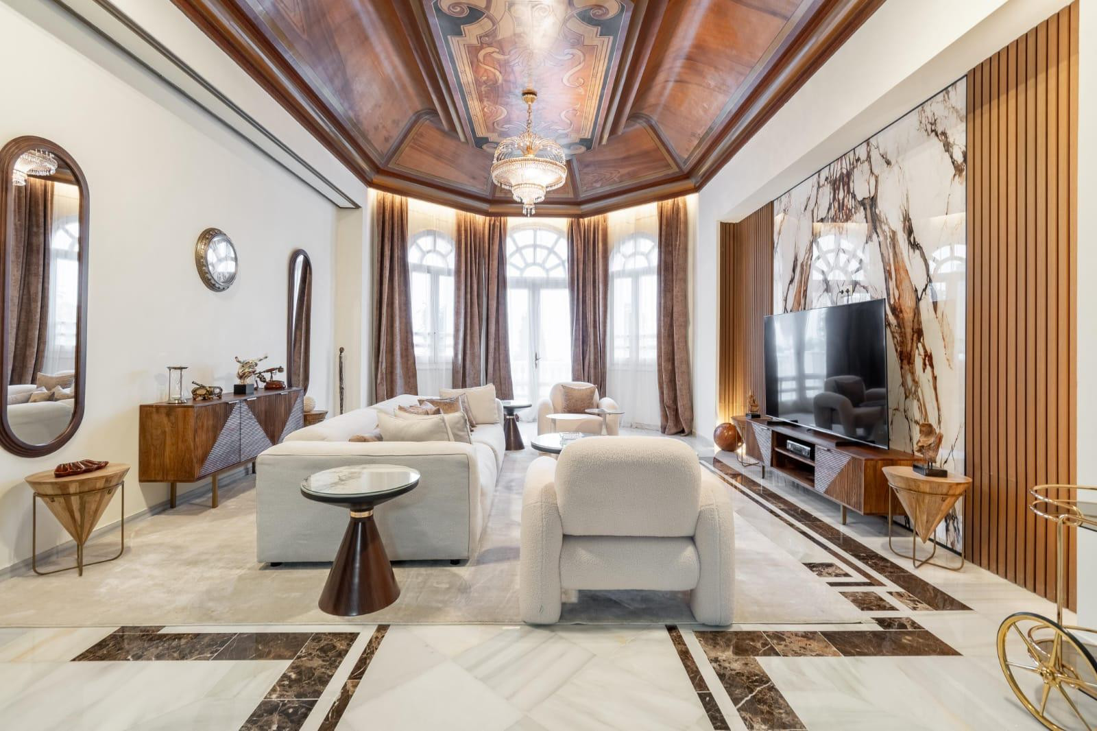 Casa de 10 Dormitorios en venta en Nueva Andalucía, Marbella