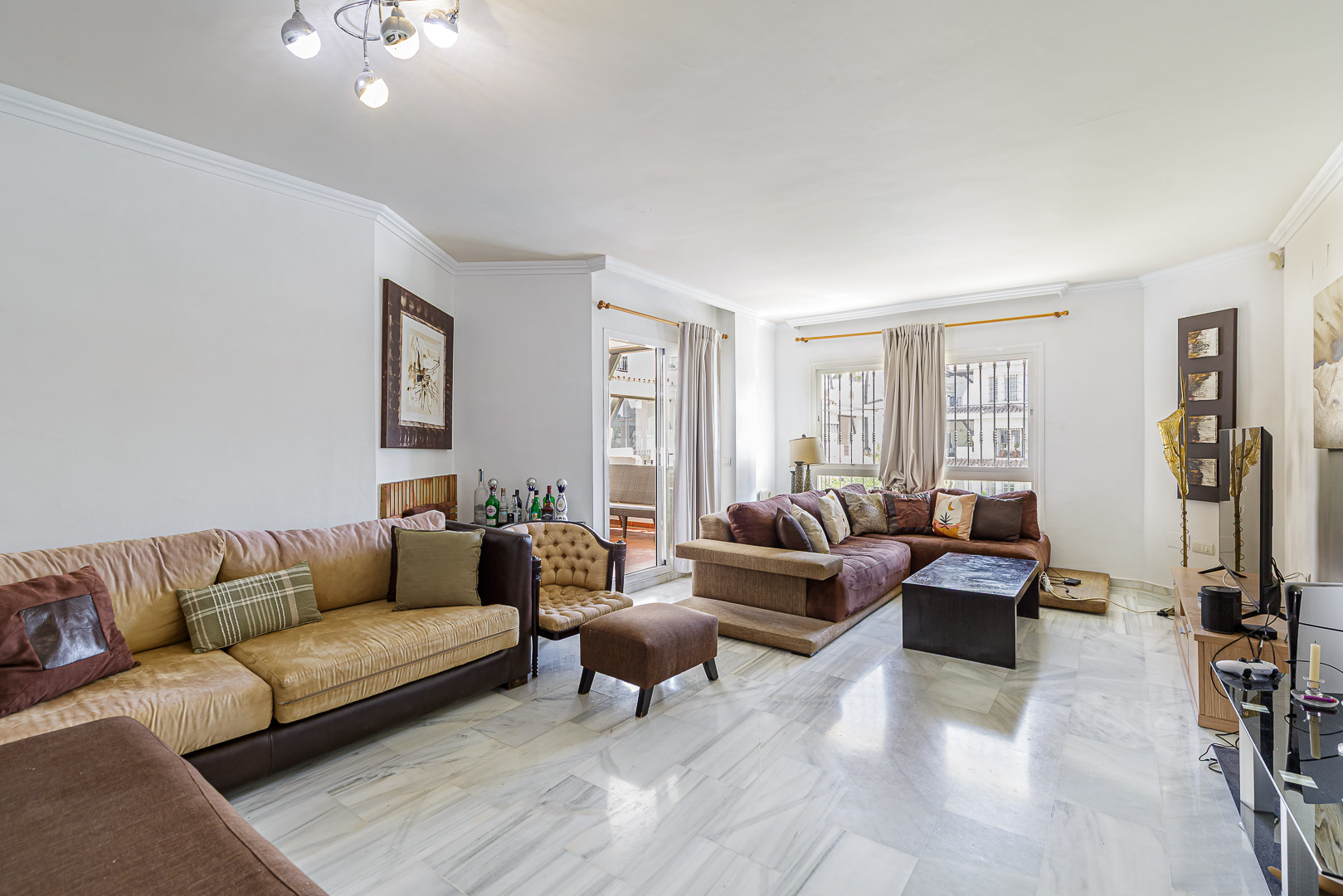 4 Slaapk., 4 Badk. - Appartement te koop in Nueva Andalucia, Marbella