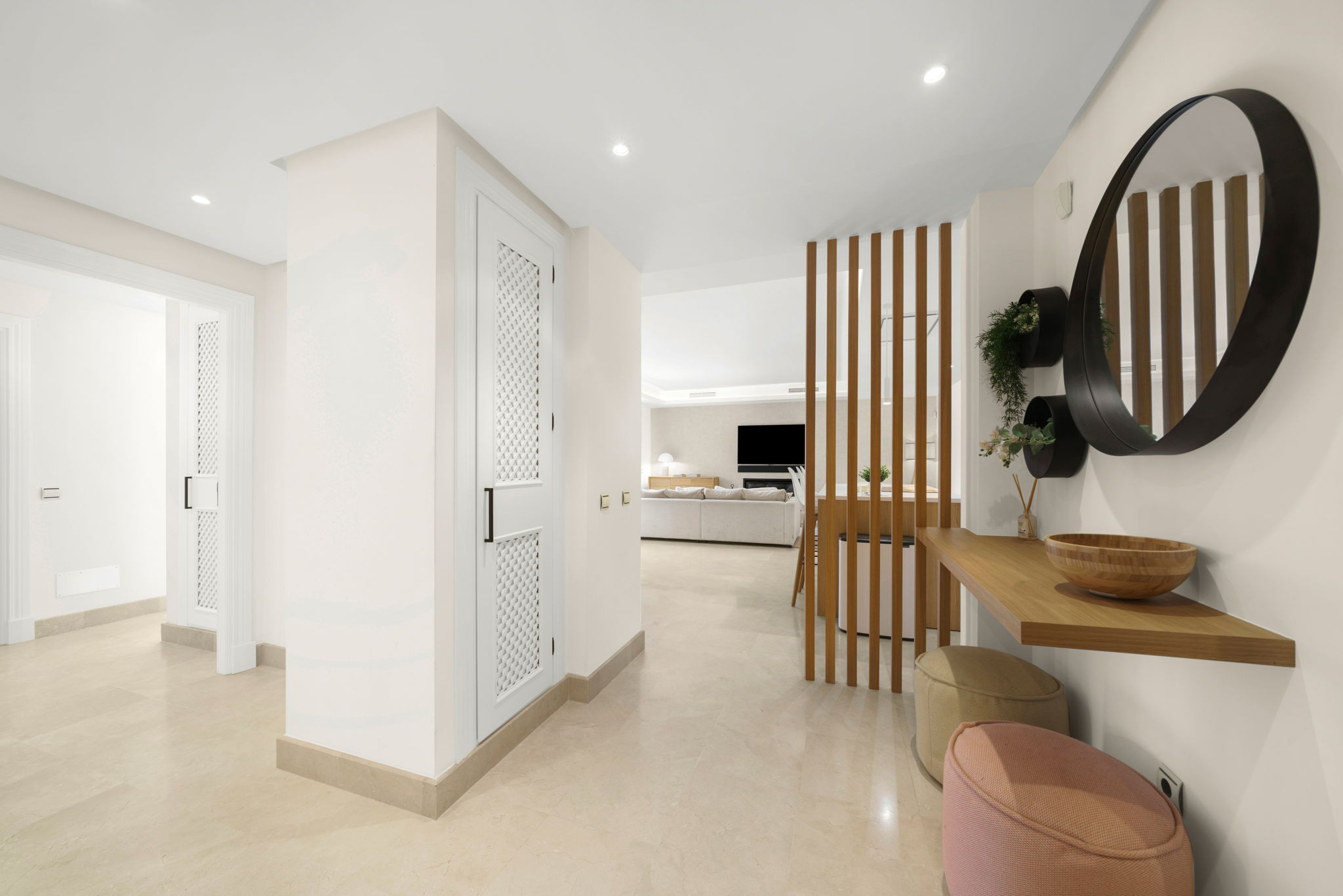 4 спални, 4 бани - Апартамент за продажба в Nueva Andalucía, Puerto Banús