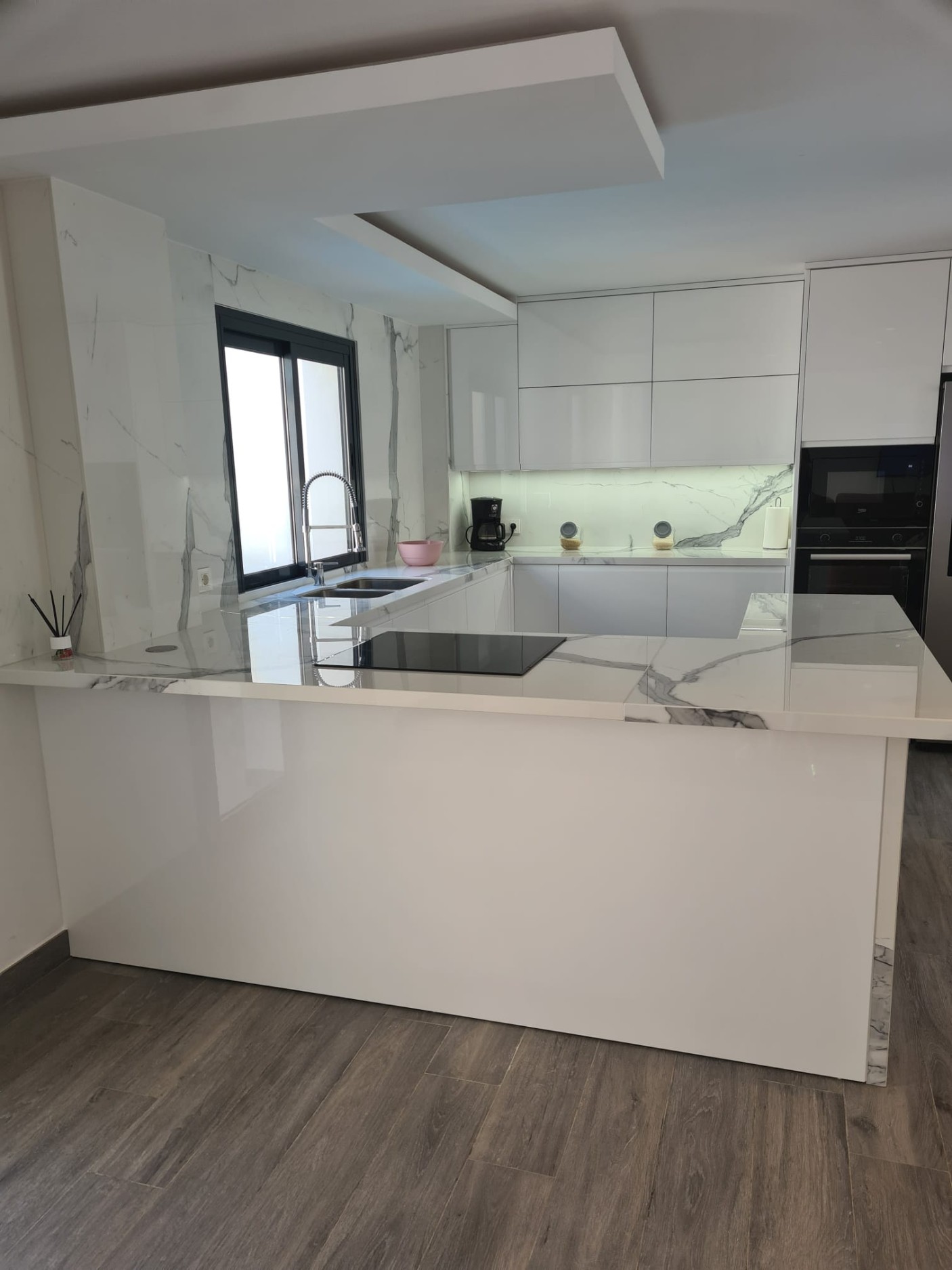 Casa Adosada de 4 Dormitorios y 3 Baños en venta en San Pedro de Alcántara