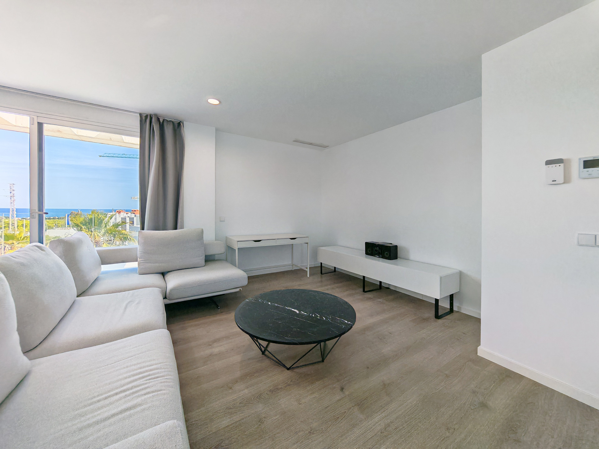 Ático de 2 Dormitorios en venta en Estepona