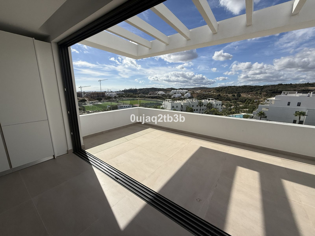 Ático de 3 Dormitorios en venta en Estepona