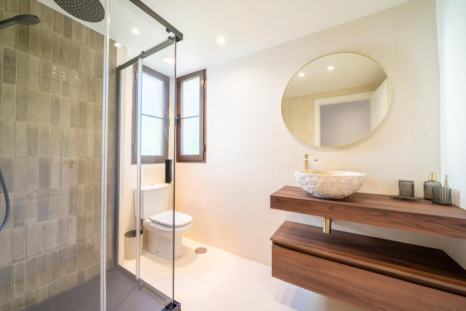 Piso de 3 Dormitorios en venta en Nueva Milla de Oro, Estepona