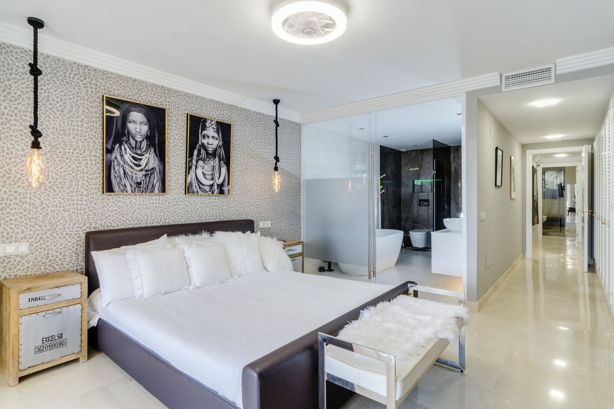 2 спални - Апартамент Ваканционен наем в Nueva Andalucia, Marbella