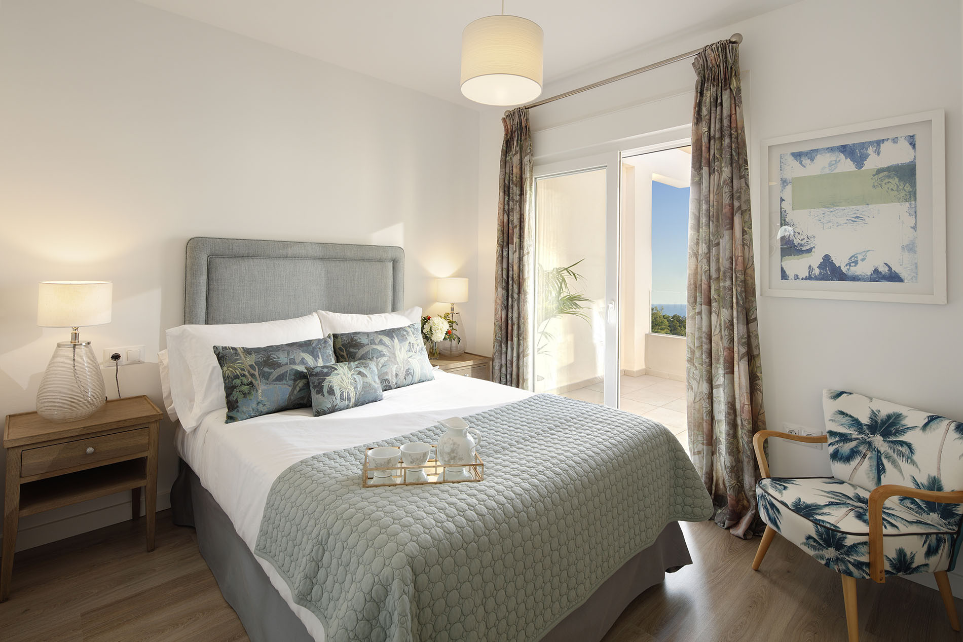 Piso de 3 Dormitorios y 2 Baños en venta en Nueva Andalucía, Marbella