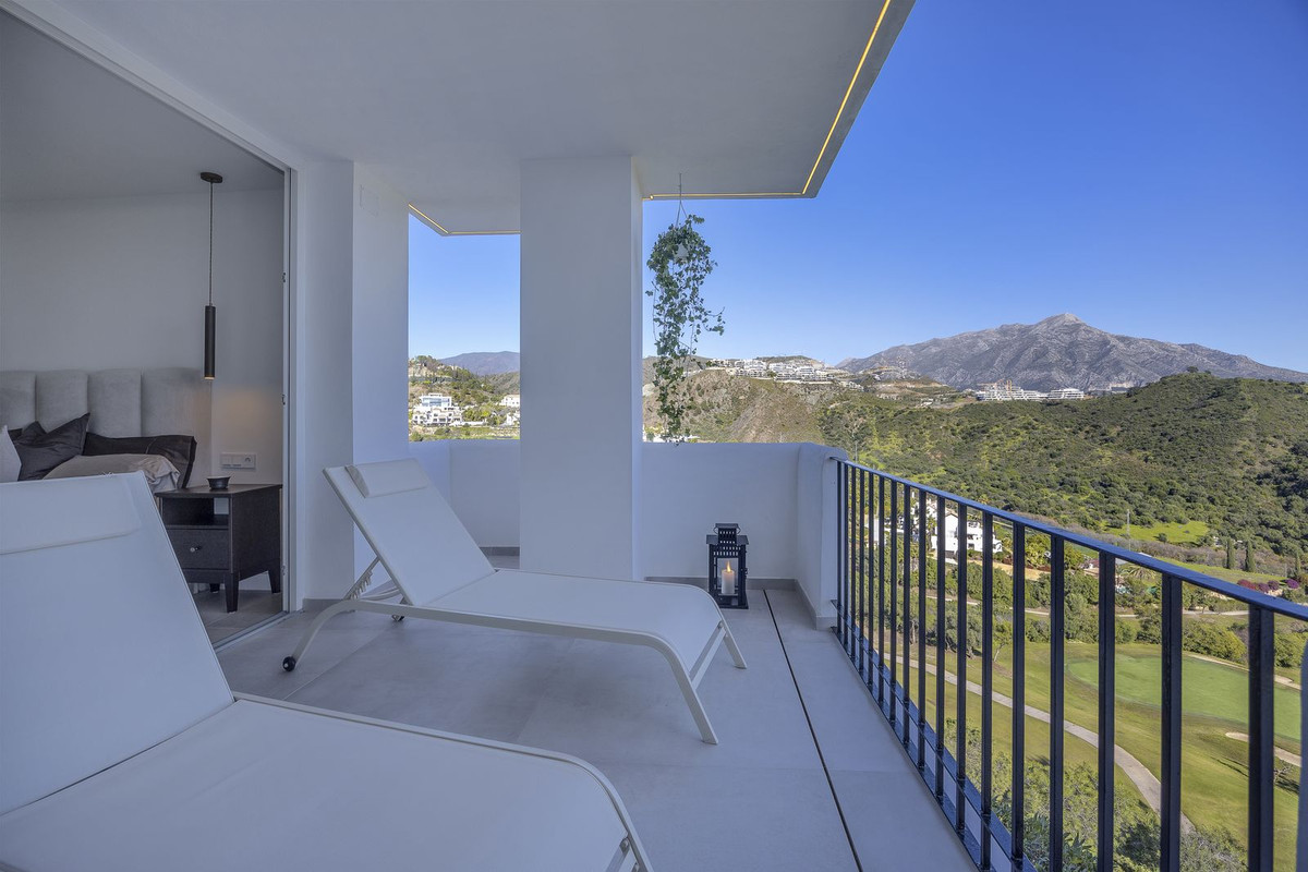 Piso de 3 Dormitorios y 3 Baños en alquiler vacacional en La Quinta, Benahavís