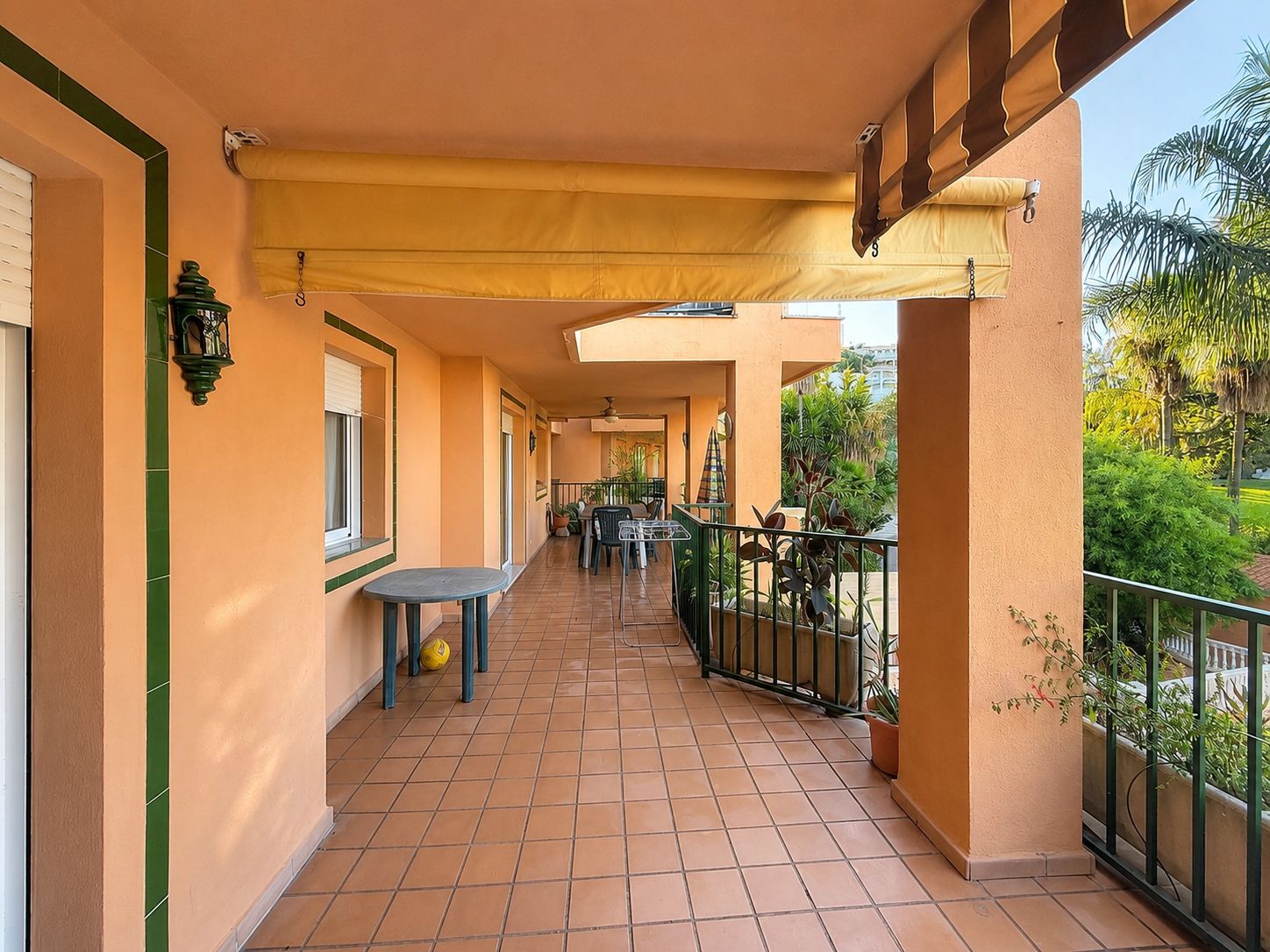 Piso de 2 Dormitorios y 2 Baños en venta en Torreblanca del Sol, Fuengirola