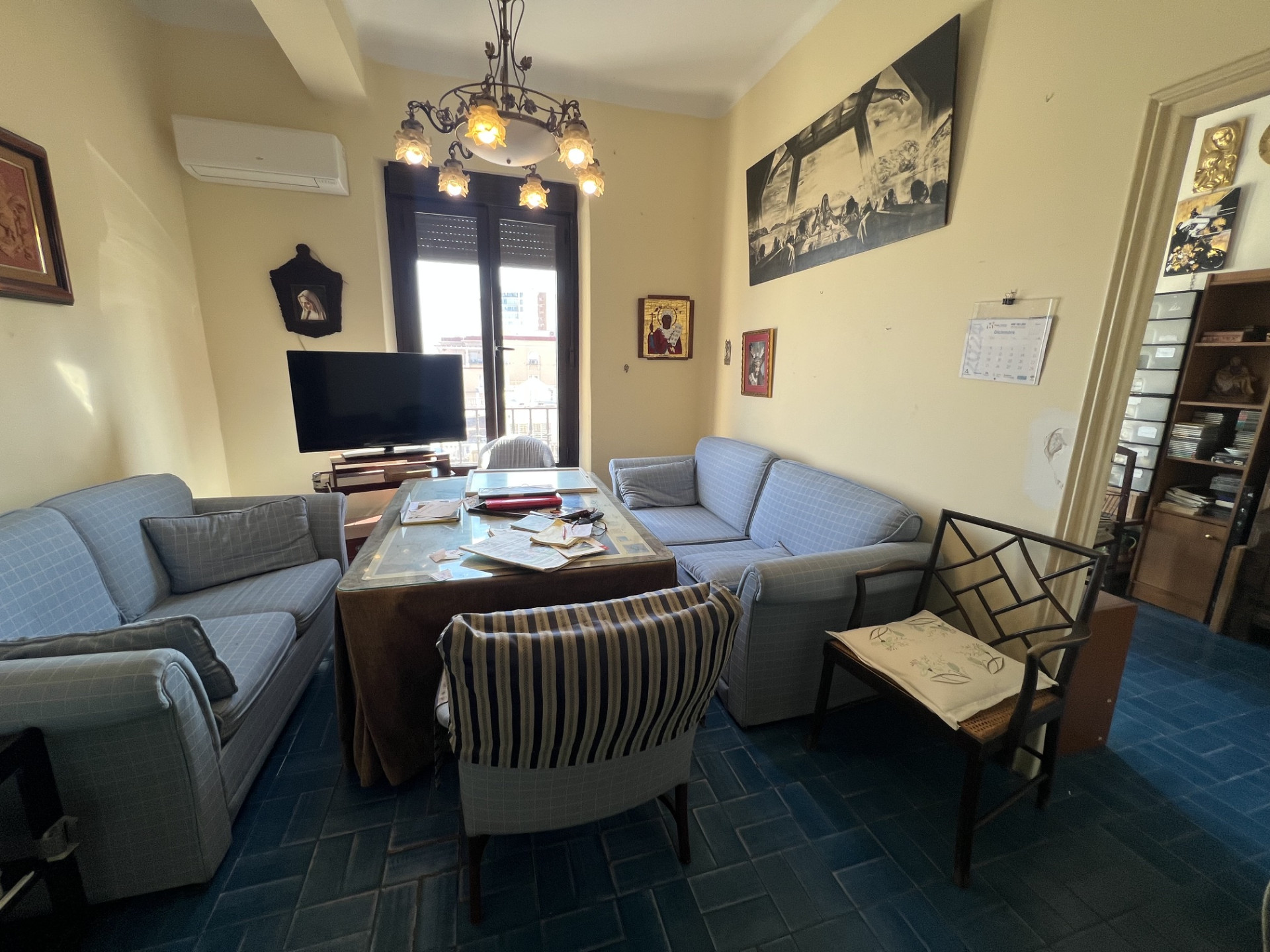 5 Bed, 2 Bath - Penthouse for Sale in Malaga Center