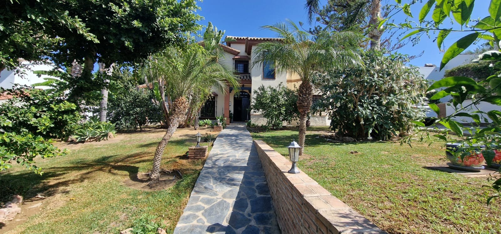 Casa de 4 Dormitorios en venta en Alhaurin el Grande