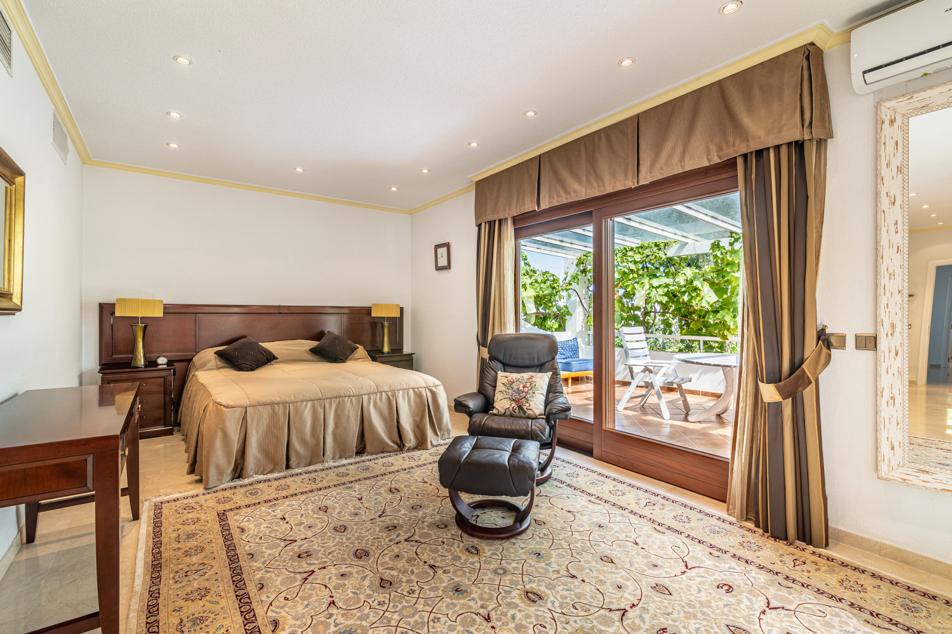 5 кровать Вилла для продажи в Cancelada, Estepona
