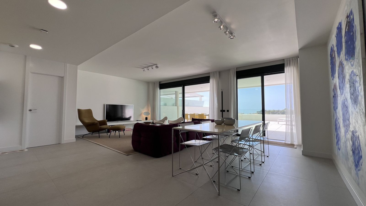 3 спални - Апартамент за продажба в Los Monteros, Marbella