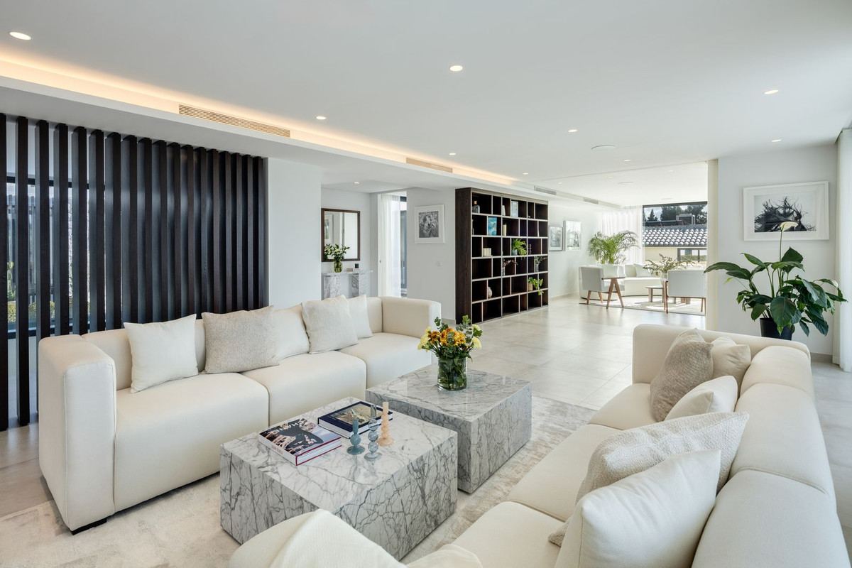 6 кровать Вилла для продажи в Nueva Andalucia, Marbella
