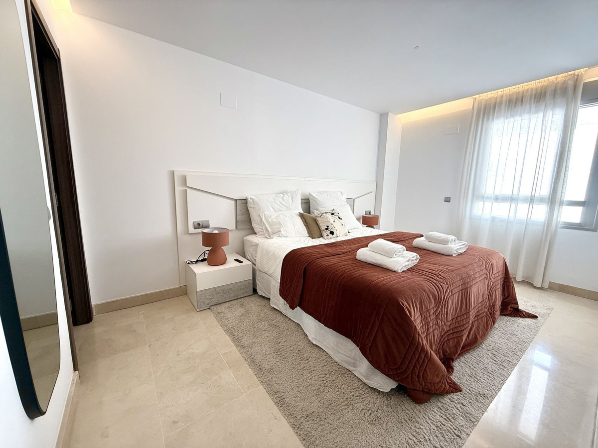 Ático de 3 Dormitorios y 2 Baños en venta en San Pedro de Alcántara