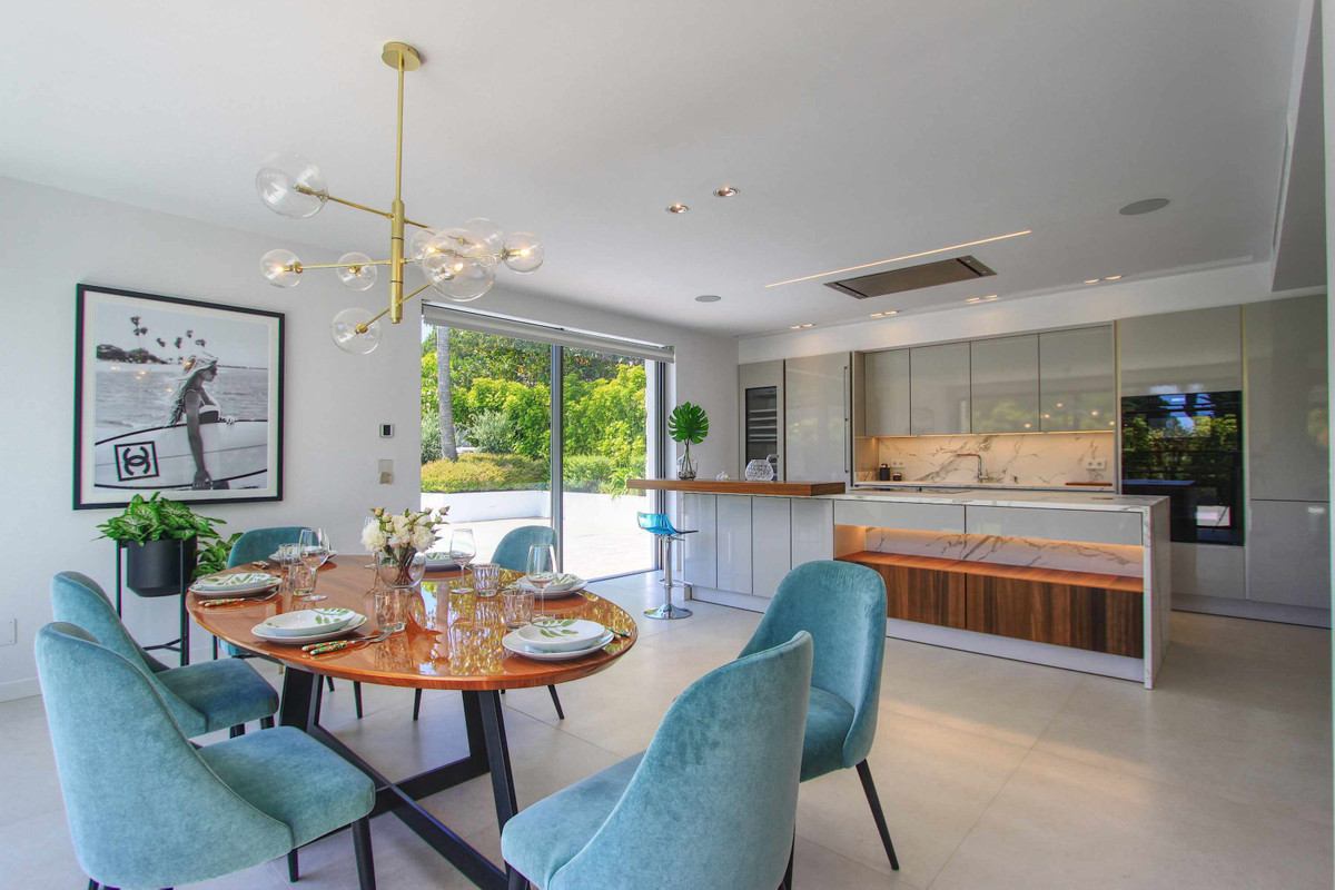 Casa de 5 Dormitorios y 4 Baños en alquiler vacacional en Puerto Banús