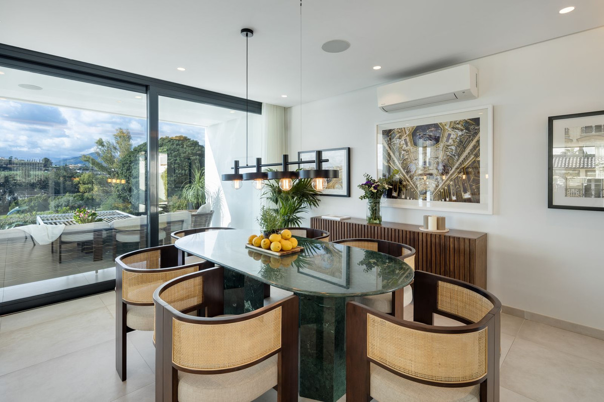 6 кровать Вилла для продажи в Nueva Andalucia, Marbella
